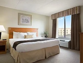 Wingate By Wyndham Louisville East