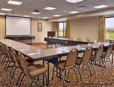 Wingate By Wyndham Louisville East Hotel