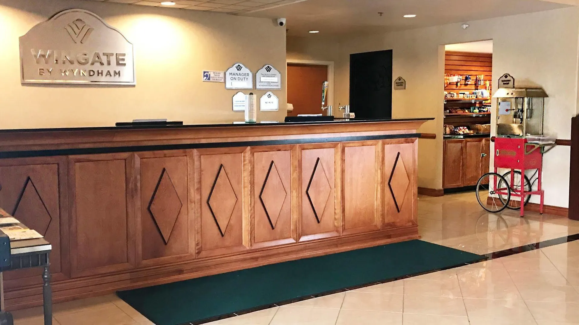 Wingate By Wyndham Louisville East 3*,  United States